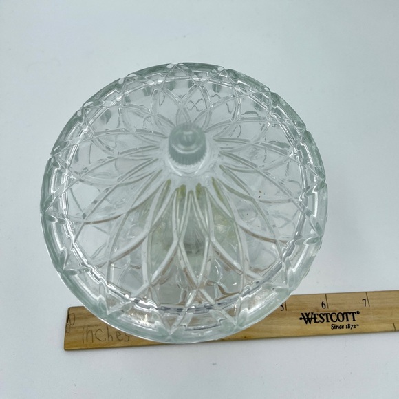 Cut glass candy dish with lid, trinket dish with lid. Vintage - Picture 3 of 3